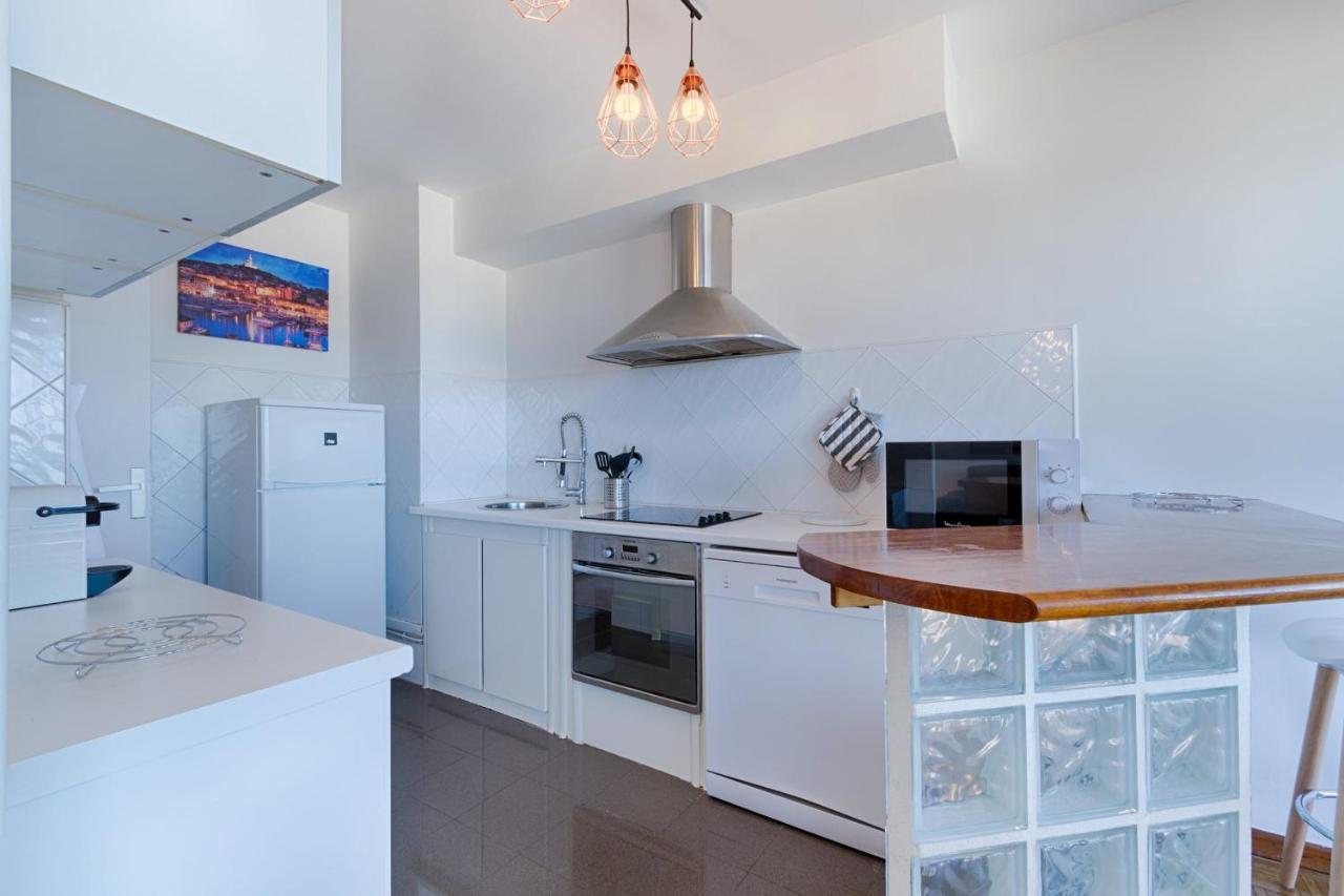 Vue Feerique Sur La Mer - Air Rental Марсель Экстерьер фото